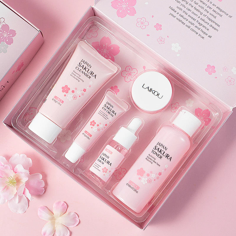 JAPAN SAKURA 5 IN 1 SKIN CARE SET