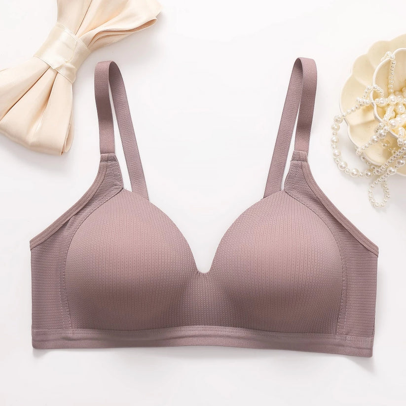 Women's Breathable Full-Cup B Wireless Bra with Adjustable Straps