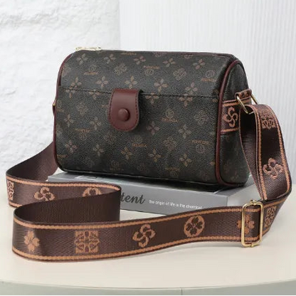 Boston Retro Pillow Bag