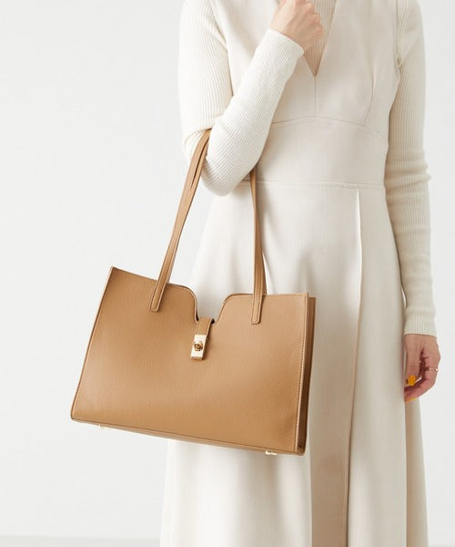Premier Classic Minimalist Shoulder Bag