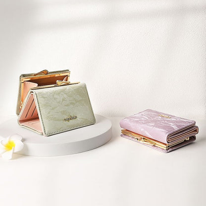 Women's Classic Trifold Wallet