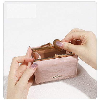 Women's Classic Trifold Wallet