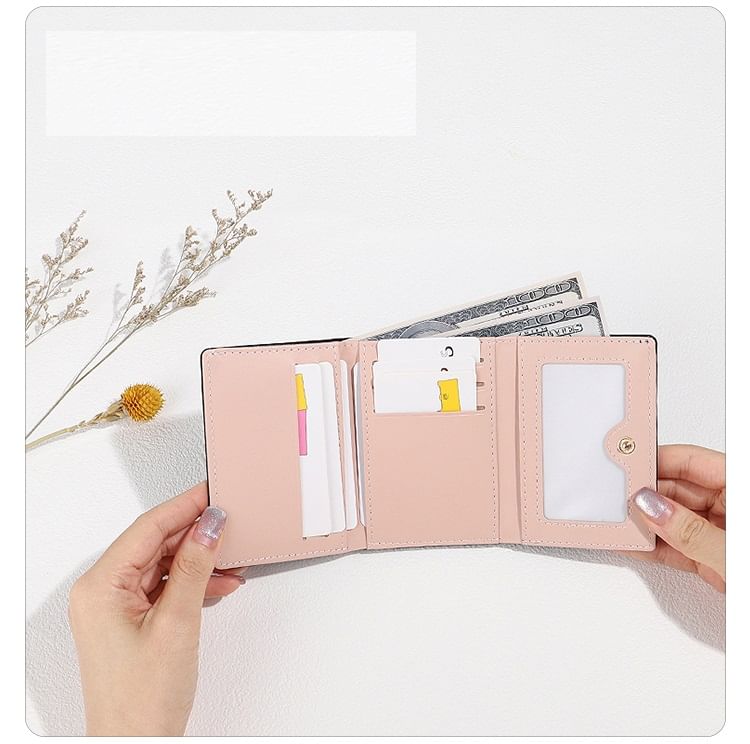 Women's Classic Trifold Wallet