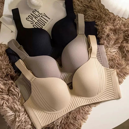 Plus Size Wireless Push Up Bra 3D Anti-Gravity Seamless Padded Gathering & Anti-sagging