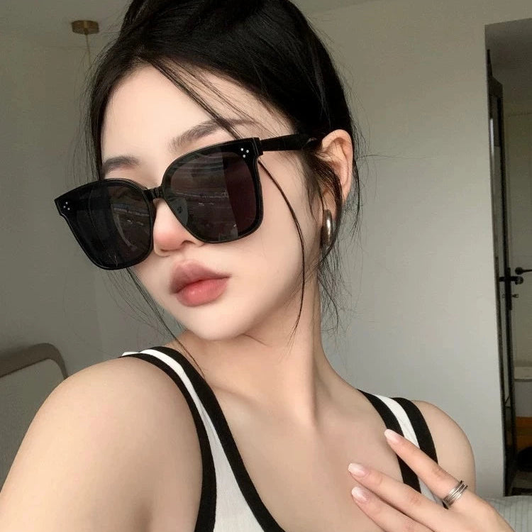 Celebrity Series Sunglasses with Big Frame