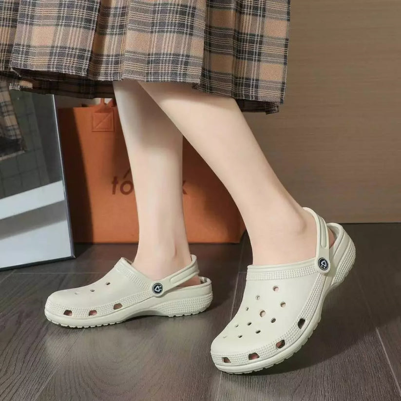 Unisex Stylish Comfort Clogs
