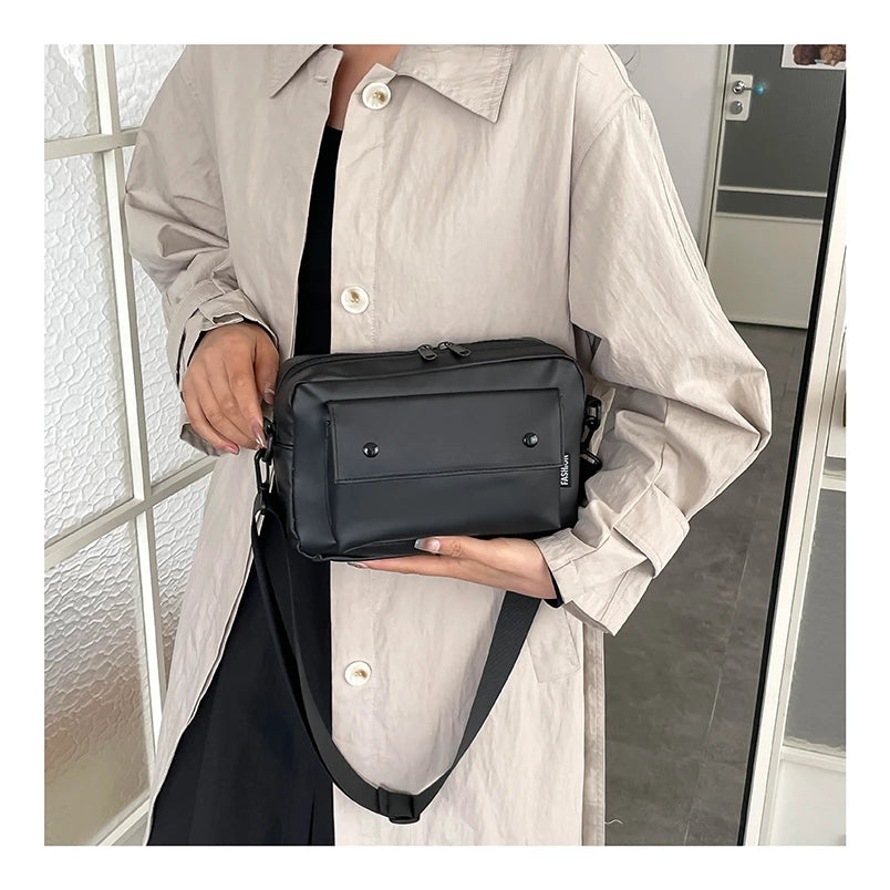 Versatile Sleek & Modern Effortless Casual Messenger Bag w/ Adjustable Strap Front Pocket