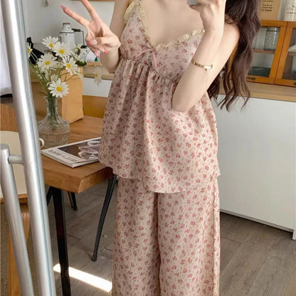 Korean Style V-neck with Chest Pads Floral Sleepwear